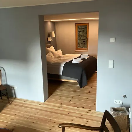 Hiestands Gaestehaus - Weingut & Hofbrennerei Guntersblum