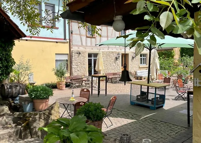 Hiestands Gaestehaus - Weingut & Hofbrennerei Guntersblum