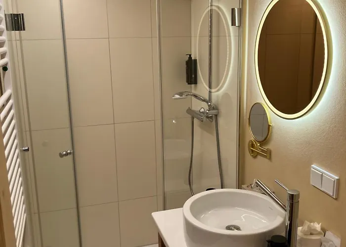 Casa de hóspedes Hiestands Gaestehaus - Weingut & Hofbrennerei 3*