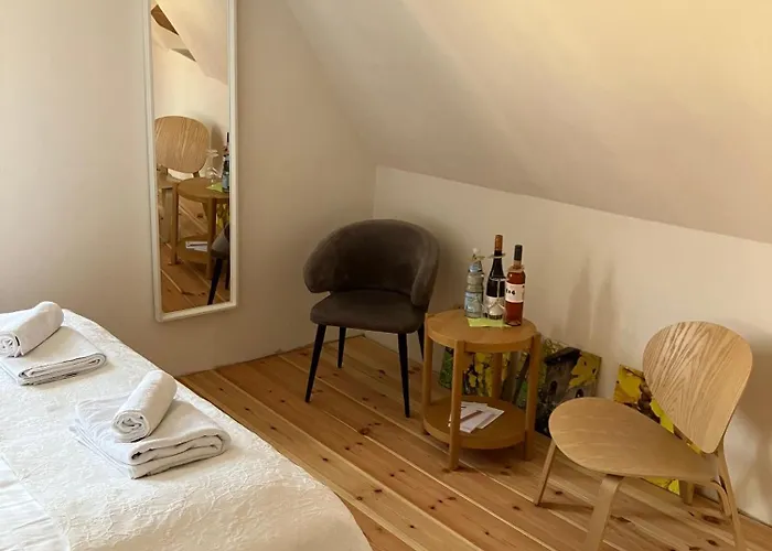 Casa de hóspedes Hiestands Gaestehaus - Weingut & Hofbrennerei